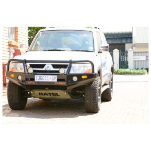 Mitsubishi Pajero Gen3 2002-2006 Ratel Bosbumper Front Replacement Bumper Skid Plate Included