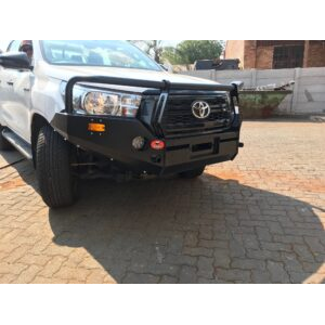 Toyota Hilux Revo 2018-2020 Ratel Bosbumper Front Replacement Bumper Skid Plate Included